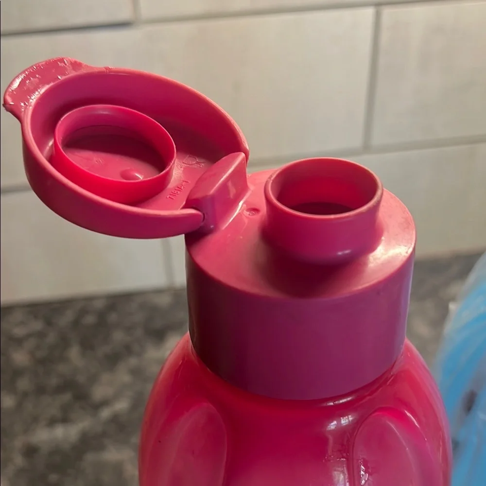 Tupperware Trio Bottle Set of 3 ECO Bottles Green, Pink, Blue